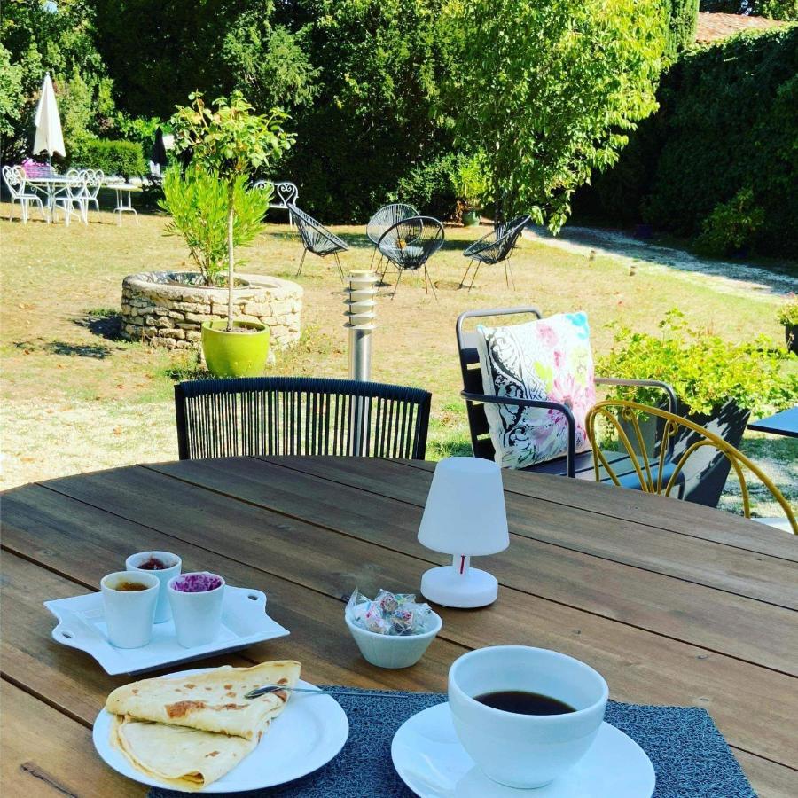 H De Surgeres B&B 외부 사진